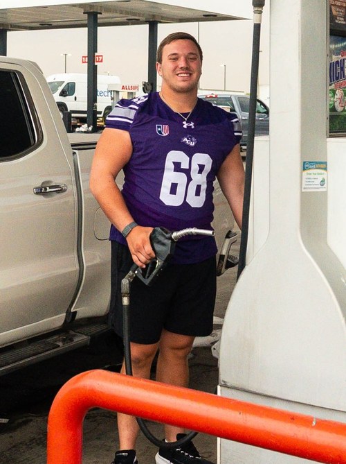 Colter Lynch, ACU Football, fueling up at a Delek/DK station